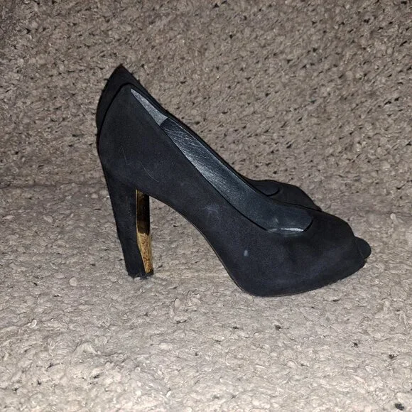 STUART WEITZMAN-Black Suede Peep Toe Pumps-Gold Inner Heel-Sz 8.5-Excellent - Picture 5 of 8